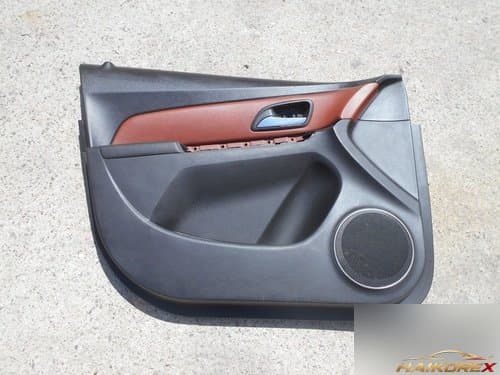 Обивка двери передняя водительская Cruze