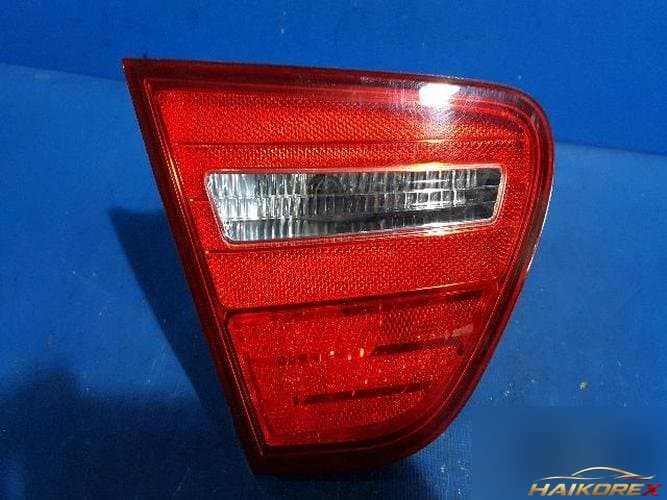 Hyundai Avante 2008 — подфарник левый внутренний