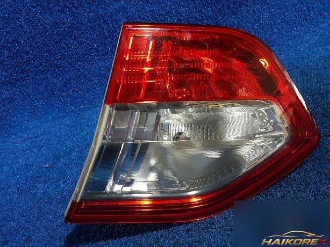 Renault SM3 2011 — задний фонарь внутренний правый