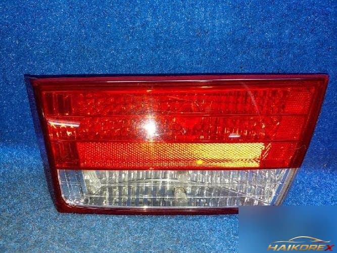 Hyundai Sonata 2006 — задний фонарь правый внутренний 4