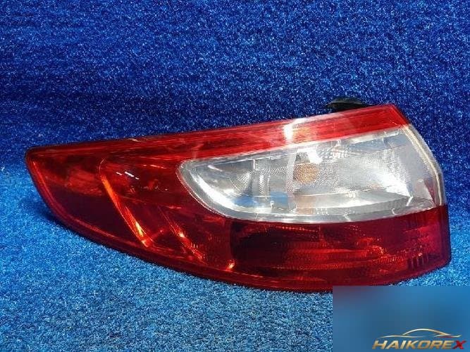 Renault SM3 2010 — фонарь задний левый наружный