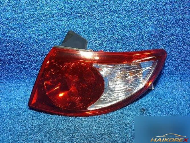 Hyundai Santa Fe 2006 — фара задняя правая наружная 92402 2B000 5