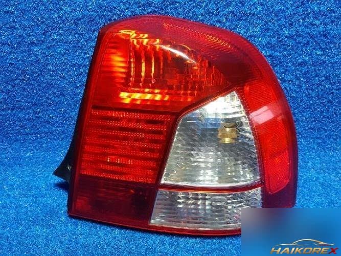 Kia Spectra 2003 — фара задняя правая наружная