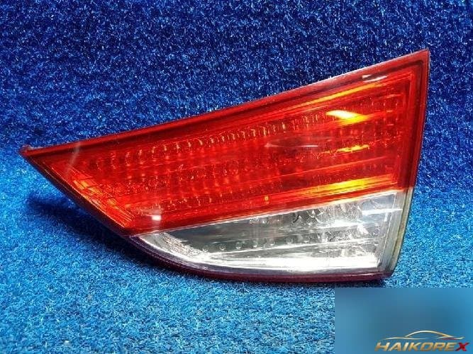 Hyundai Avante 2011 — фонарь задний внутренний правый