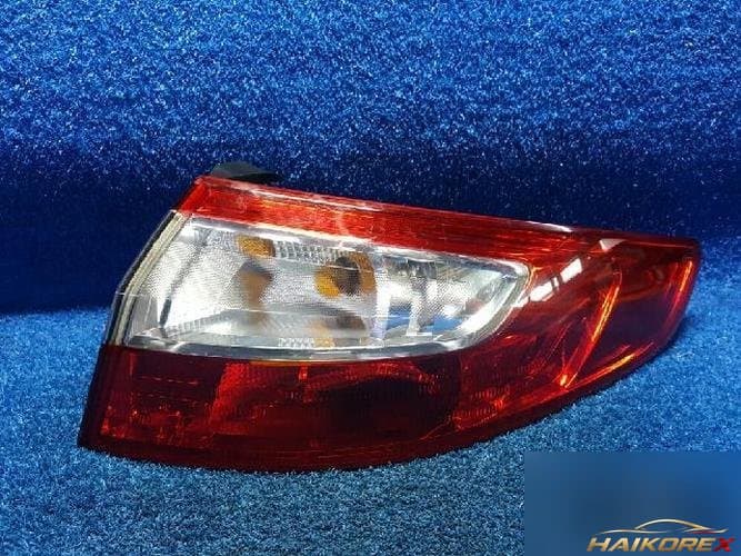 Renault SM3 2010 — фонарь задний правый наружный