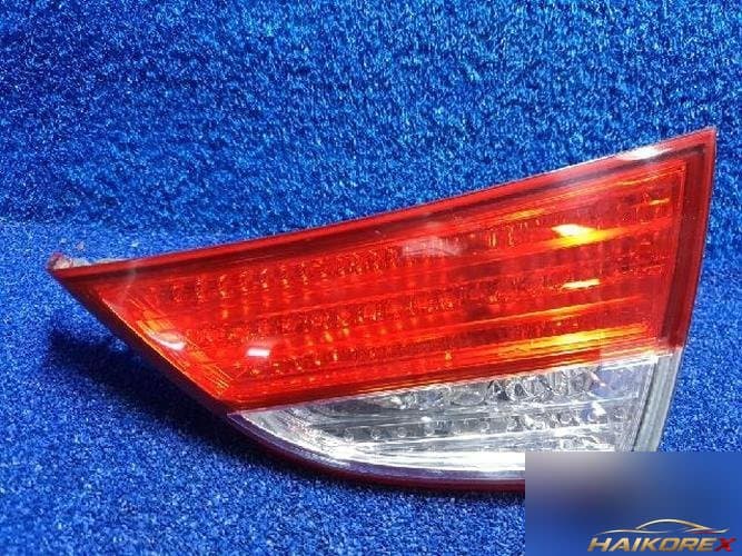 Hyundai Avante 2011 — задний фонарь правый (внутренний) 3