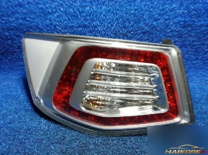 Kia Forte 2010 — фонарь задний левый наружный 924011Q