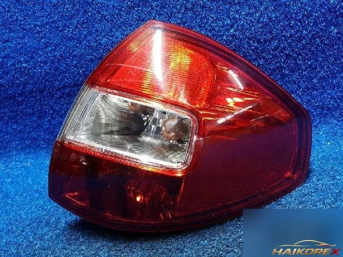 Renault QM5 2009 — фонарь задний правый наружный