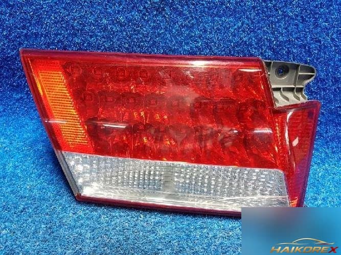 Hyundai Grandeur 2007 — стоп-сигнал левый внутренний 2
