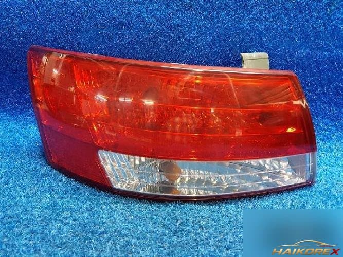 Hyundai Sonata 2005 — фара задняя левая наружная