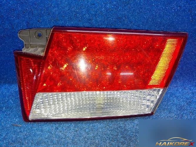 Hyundai Grandeur 2006 — фонарь задний внутренний правый