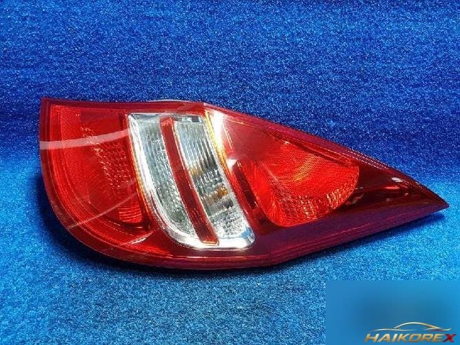 Hyundai i30 2008 — задний фонарь правый внешний 2