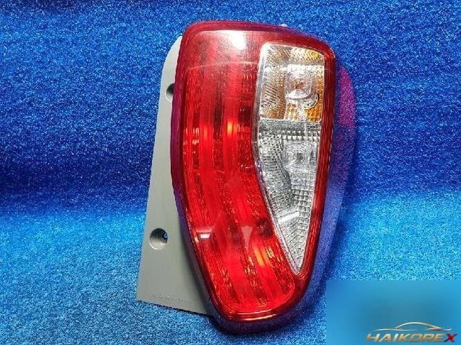 Kia Ray 2013 — фонарь задний правый внешний 92402 A3000