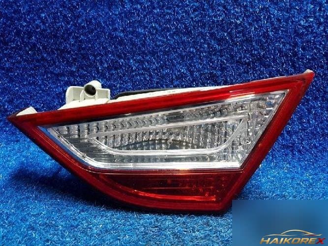 Hyundai Sonata 2012 — фонарь задний правый внутренний 924043S000