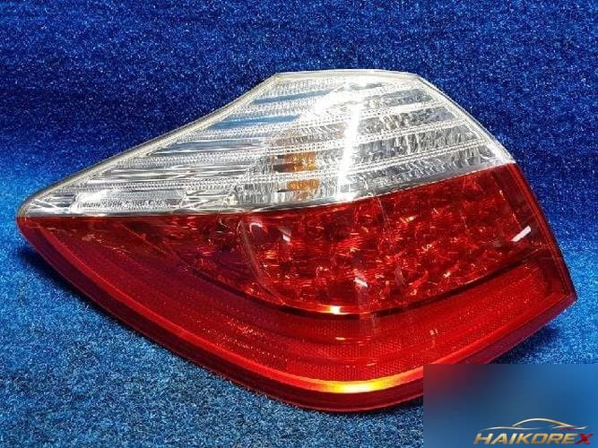 Hyundai Genesis 2009 — фонарь задний левый наружный 92401 3M060