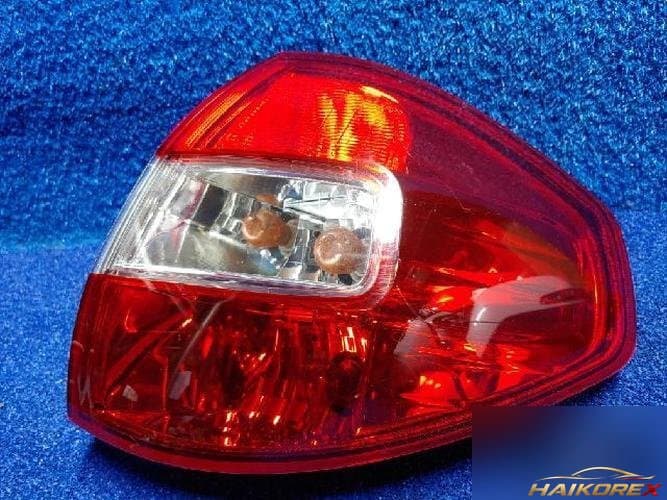 Renault QM5 2009 — задний фонарь правый наружный