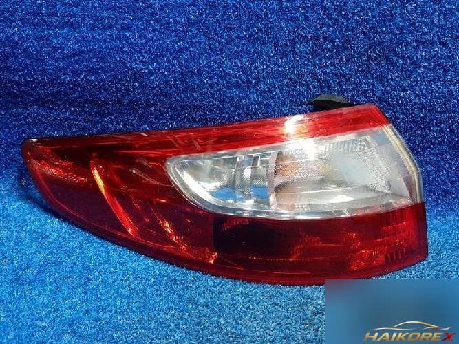 Renault SM3 2010 — фонарь задний левый наружный 265550016R