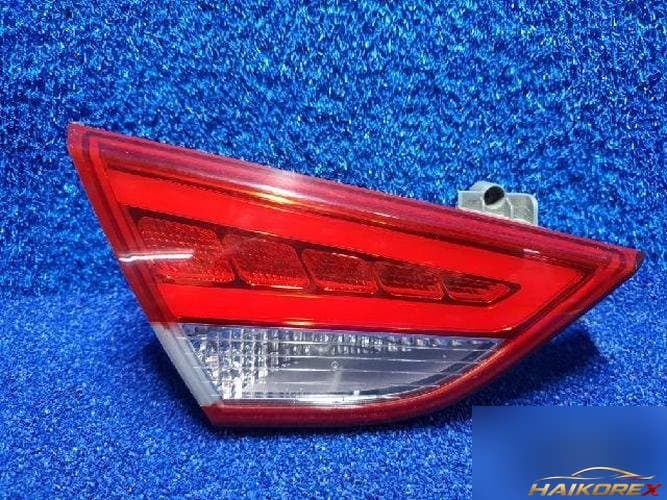 Hyundai Sonata 2013 — фонарь задний левый внутренний 2