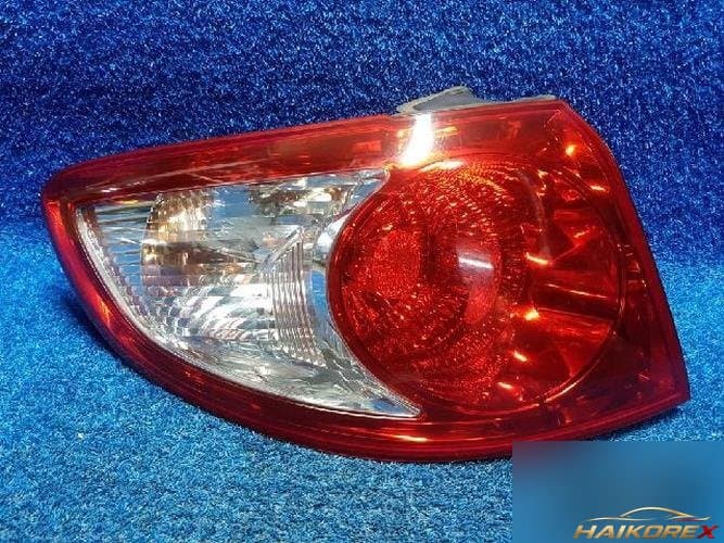 Hyundai Santa Fe 2006 — задний фонарь левый внешний