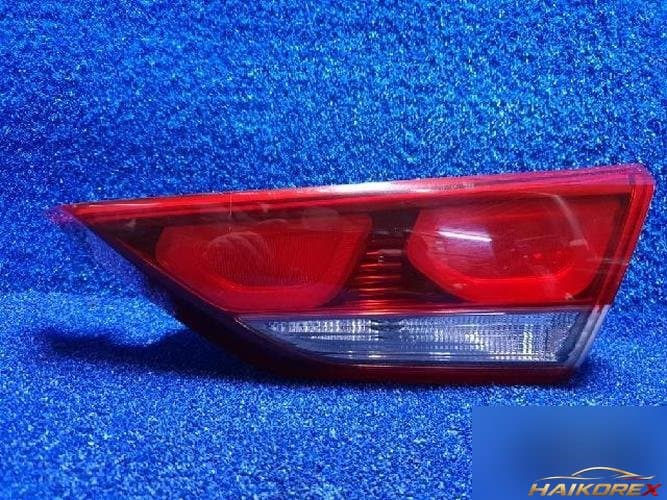 Hyundai Avante 2017 — фонарь задний внутренний правый 92404F20