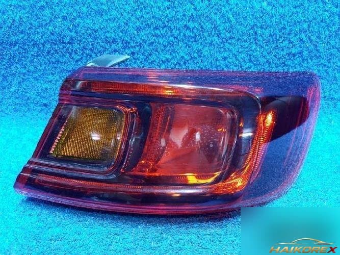 Renault SM6 2016 — фара задняя правая (внешняя) 265501563R