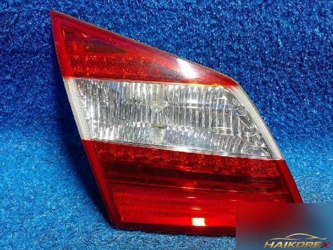 Hyundai Genesis 2012 — фонарь задний левый внутренний 924033M2