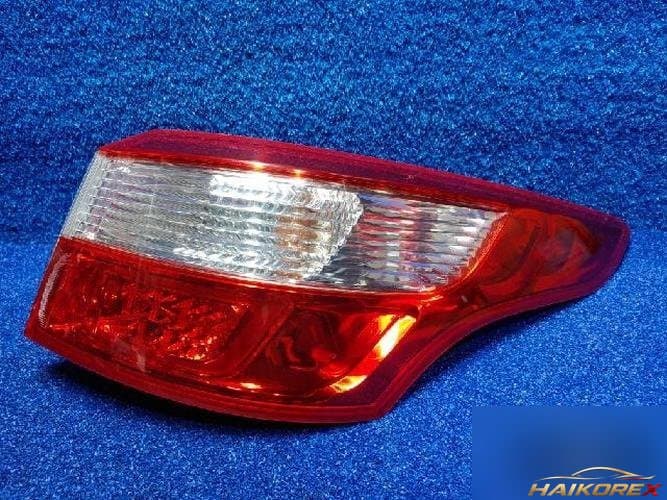 Renault SM5 2011 — задний фонарь правый наружный