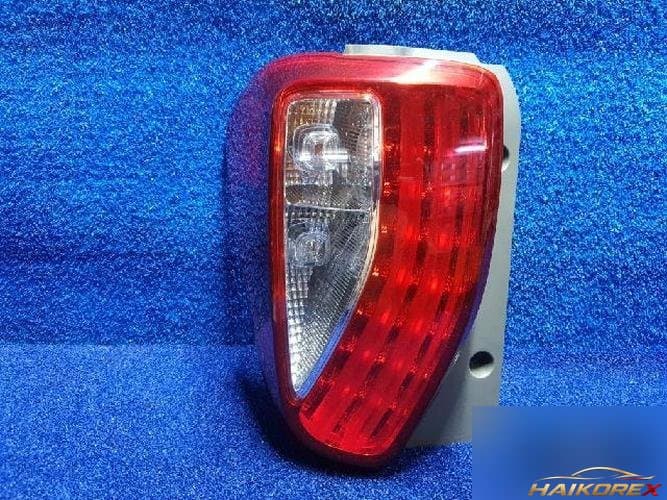 Kia Ray 2012 — задний фонарь правый (наружный) 92402 A3100 1