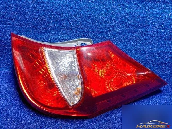 Hyundai Accent 2014 — фонарь задний правый наружный 924021R2