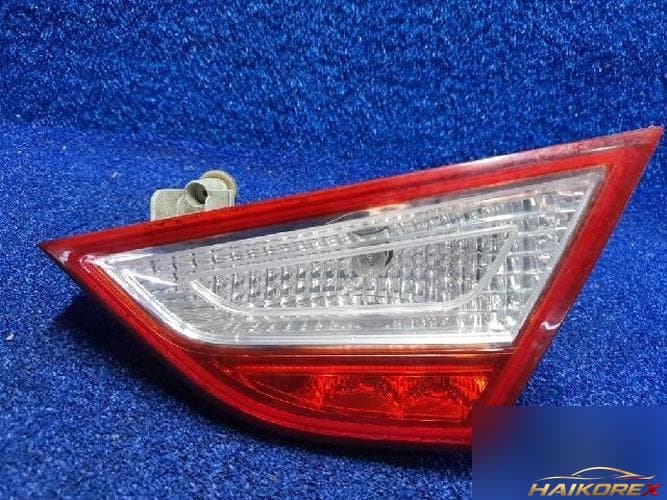 Hyundai Sonata 2010 — фара задняя внутренняя правая