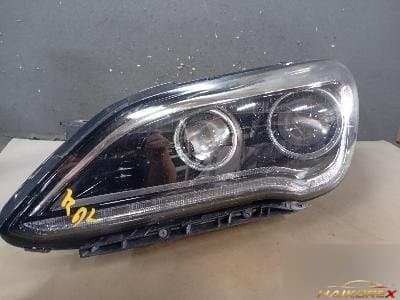 Hyundai Aslan 2015 — фара передняя