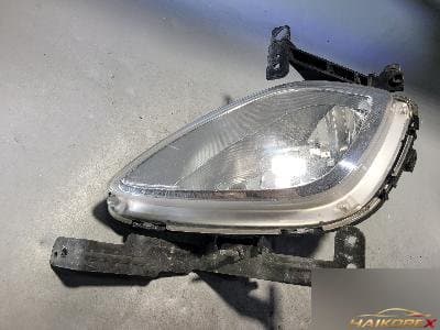Hyundai Avante 2012 — противотуманная фара