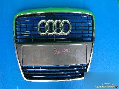 Audi A6 2008 — решетка радиатора
