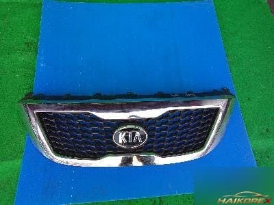 Kia Carnival 2011 — радиаторная решётка
