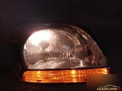 Kia Sportage 2006 — фара передняя