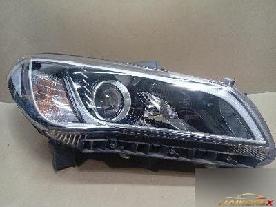Hyundai Sonata 2015 — фара передняя