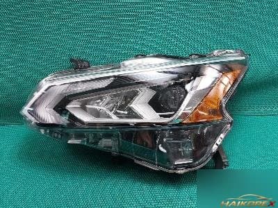 Nissan  2019 — фара передняя