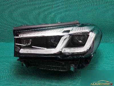 BMW 520d 2021 — фара передняя