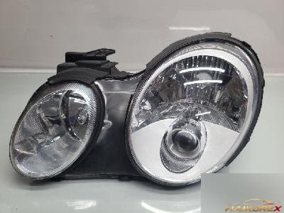 Kia Opirus 2010 — фара передняя