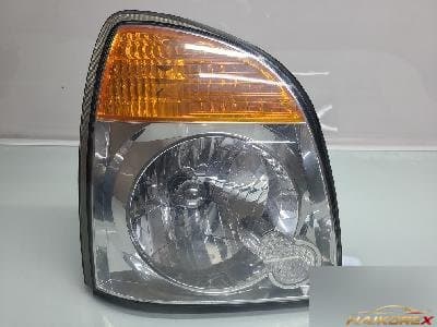 Hyundai Porter 2 2010 — фара передняя