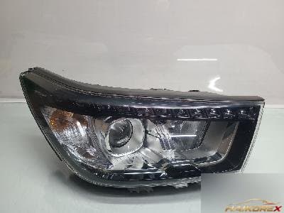 SsangYong Tivoli 2017 — фара передняя