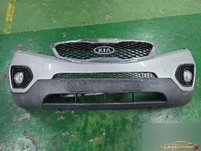 Kia Sorento 2010 — бампер передний