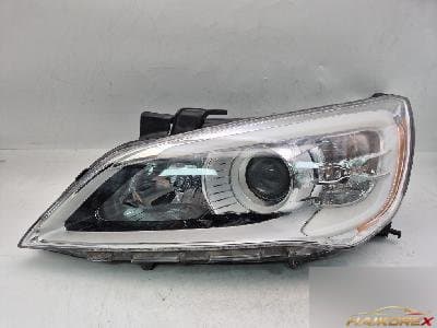 Kia K7 2011 — фара передняя