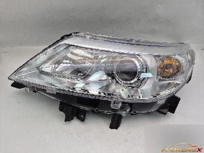 Renault Samsung SM5 2013 — фара передняя