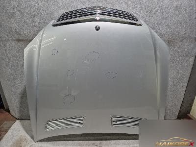 Mercedes-Benz S350 2010 — капот