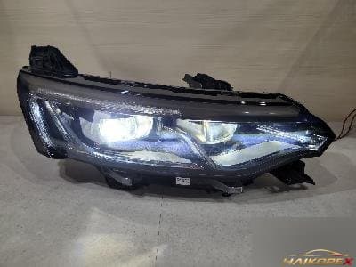 Renault Samsung SM6 2018 — фара передняя
