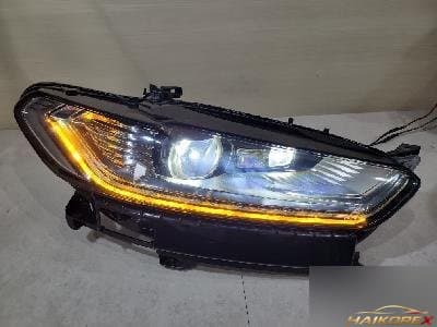 Ford Mondeo 2015 — фара передняя