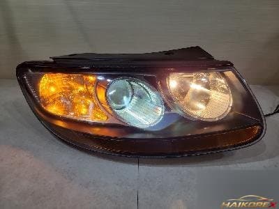 Hyundai Santa Fe 2008 — фара передняя