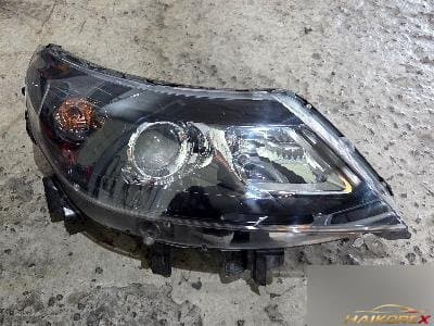 Renault Samsung SM5 2011 — фара передняя