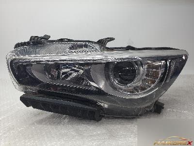 Infiniti Q50 2015 — фара передняя